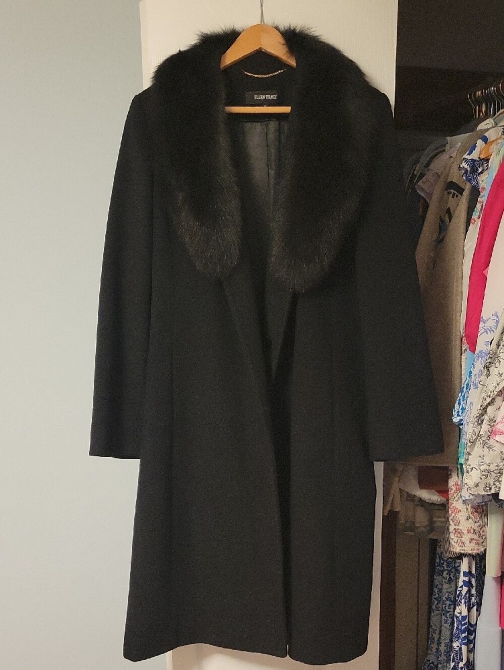 Ellen Tracy Black Wool And Blue Fox Fur  Collar Coat